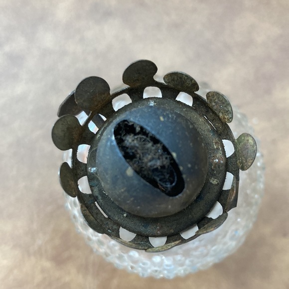 Antique Mini Oil Lamp - Picture 4 of 6